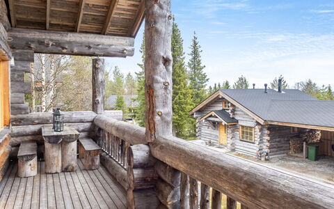 Villa Olivia: Holz, Hütte, Dach, Zuhause, Veranda, Blockhaus, Planke, Abstellgleis, Hartholz, Deck