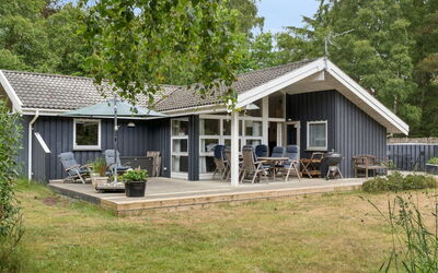 Tyyne - 250M from the Sea