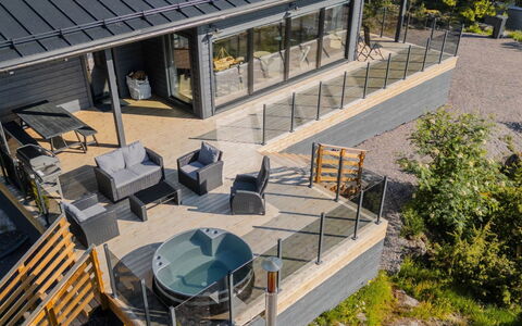 Sjöboda Hill: Holz, Dach, Verbundwerkstoff, Zuhause, Deck, Veranda, Hütte, Schatten, Estate, Gartenmöbel