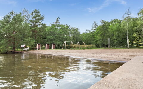 Sjöboda Hill: Baum, Bank, See, Reservoir, See, Park