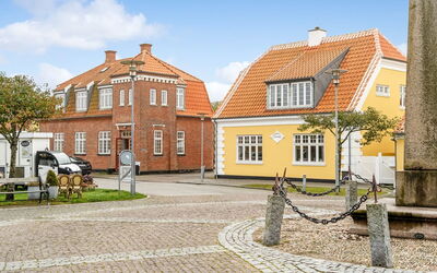 Alexi - 500M from the Sea