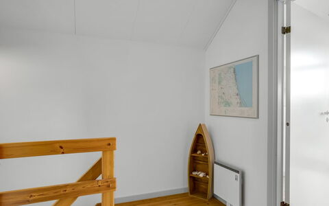 Vincent - from the Sea: Bergforms, Berg, Hügel, Gebirge, Bergstation, Menschliche Siedlung, Urban Design, Alpen, Senke, Gipfel