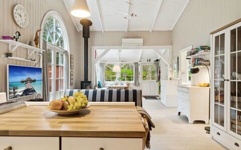 Galathea - 175M from the Sea: Wohnung, Eigentumswohnung, Estate, Balkon, Villa, Hotel