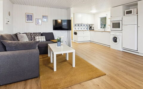 Knud - 2.5Km from the Sea: Flooring, Fussboden, Möbel, Interior Design, Holzboden, Holz, Couch, Decke, Zimmer, Wohnzimmer