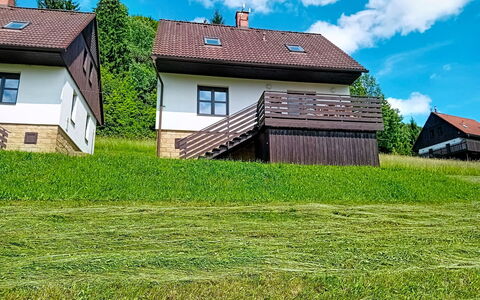 Green Valley Park Stárkov 5: Holz, Garten, Hinterhof, Grundstueck, Zuhause, Dach, Schatten, Deck, Hartholz, Garten