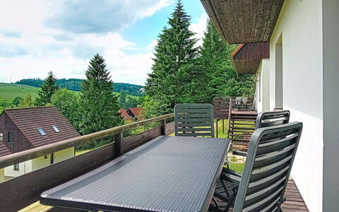 Green Valley Park Stárkov 16: Möbel, Gartenmöbel, Veranda, Stuhl, Balkon, Tisch Im Freien, Deck, Schatten, Hartholz, Küche & Esszimmer Tisch