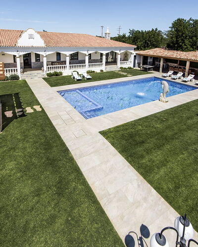 Flor de Lis - Vip Properties