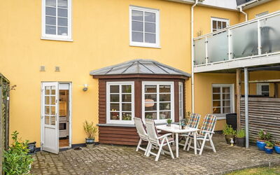 Maelle - 150M from the Sea