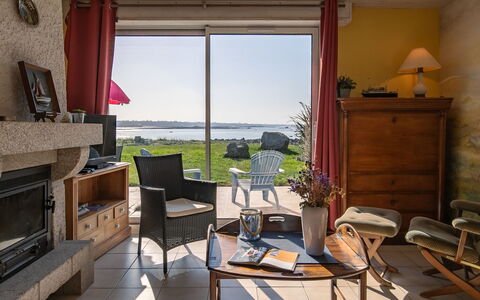 Dal D'Armor et War D'Armor: Möbel, Stuhl, Tabelle, Resort, Hartholz, Kaffetisch, Holzbeize, Zimmerpflanze, Wohnzimmer, Küche & Esszimmer Tisch