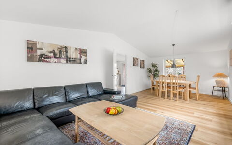 Agla - 2.5Km from the Sea: Möbel, Couch, Interior Design, Flooring, Fussboden, Holz, Decke, Wohnzimmer, Zimmer, Holzboden