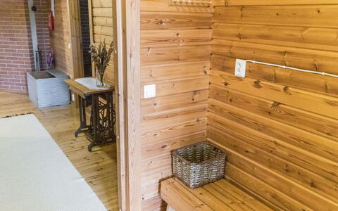Papula: Möbel, Interior Design, Flooring, Fussboden, Tabelle, Decke, Küche & Esszimmer Tisch, Beleuchtung, Stuhl, Zuhause
