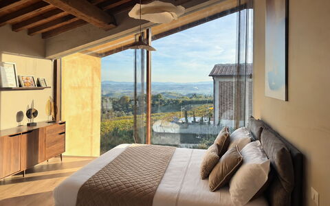 Melaiolo Modern Apartment with Pool, Montaione, To: Möbel, Interior Design, Bett, Schlafzimmer, Zuhause, Linens, Flooring, Zimmer, Fussboden, Bedding