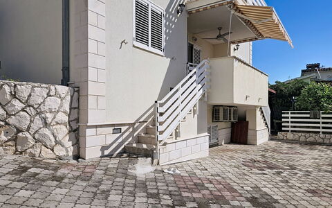 Lille: Wohngebiet, Treppe, Verbundwerkstoff, Zuhause, Urban Design, Beton, Balkon, Schatten, Geländer