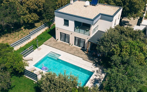 Golem: Schwimmbad, Wohngebiet, Estate, Resort, Garten, Landscaping, Villa, Design, Eco Hotel, Villa