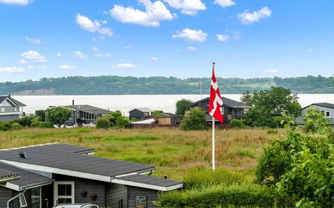 Filomena - 300M from the Sea: Haus, Dach, Zuhause, Hütte, Estate, Bauernhaus, Villa, Veranda, Abstellgleis