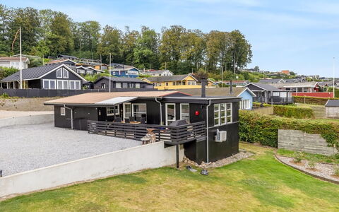 Filomena - 300M from the Sea: Hütte, Schatten, Veranda, Abstellgleis, Zaun