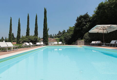 Il Vigneto, Verona, Pool, Wifi: Schwimmbad, Resort, Eco Hotel, Landscaping, Hazienda, Gartenmöbel, Villa, Ferienort, Immergrün