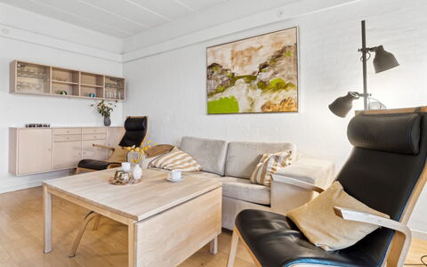 Answald - 6Km from the Sea: Wohnung, Eigentumswohnung, Estate, Balkon, Villa, Hotel