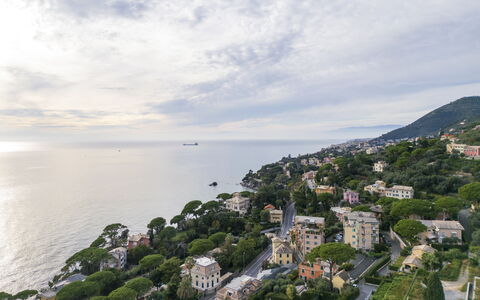 Casa con Accesso Privato al Mare, Parcheggio, Bogl: Küste, Meer, Wohngebiet, Küsten Und Ozeanische Forms, Horizont, Landschaft, Ozean, Vogelperspektive, Luftaufnahmen, Ufer