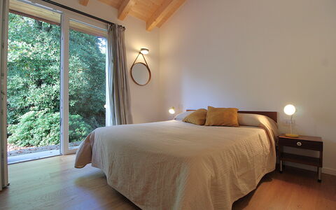 Casa Delle Eriche, Colli Euganei, Pool, Wifi: Bett, Interior Design, Schlafzimmer, Möbel, Bedding, Wand, Bettdecke, Holz, Fussboden, Flooring