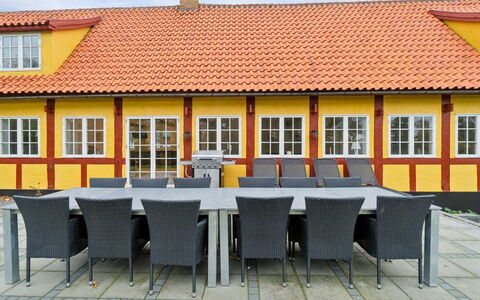 Garbine - 1.5Km from the Sea: Wohnung, Eigentumswohnung, Estate, Balkon, Villa, Hotel