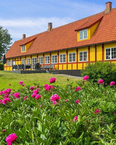Garbine - 1.5Km from the Sea
