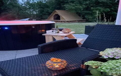 Frederikka - 1.9Km from the Sea: Garten, Hinterhof, Stuhl, Garten, Terrasse, Kaffetisch, Outdoor Struktur, Gartenmöbel, Tisch Im Freien, Nacht