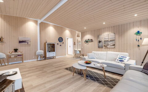 Corina - 850M to the Fjord: Interior Design, Flooring, Holz, Fussboden, Holzboden, Decke, Möbel, Wohnzimmer, Zuhause, Zimmer