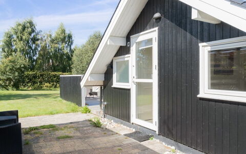 Janik - 1.3Km from the Sea: Wohnung, Eigentumswohnung, Estate, Balkon, Villa, Hotel