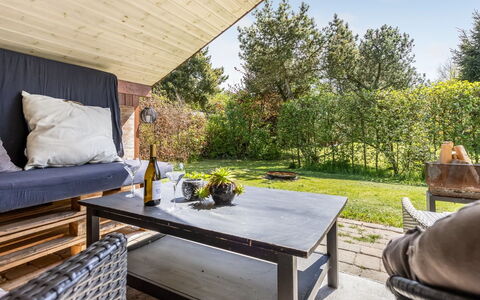 Wyanet - 600M from the Sea: Wohnung, Eigentumswohnung, Estate, Balkon, Villa, Hotel