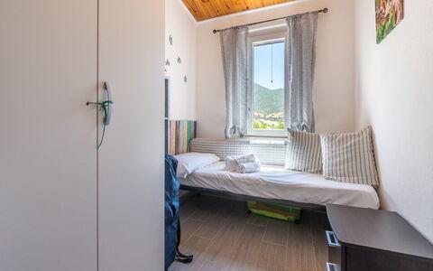 Doxina: Möbel, Decke, Interior Design, Zuhause, Schlafzimmer, Zimmer, Bett, Bedding, Bettdecke, Linens