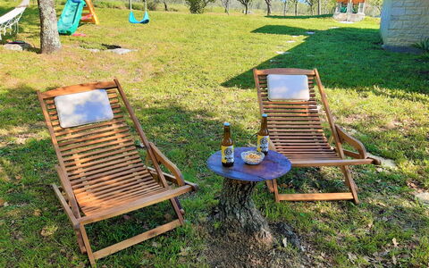 Casa Robinson Nature, Wifi, Istria, Croazia: Möbel, Holz, Gartenmöbel, Stuhl, Sonnenliege, Hartholz, Holzbeize, Läge, Armlehne, Holz