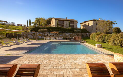 La Capanna, Borgo Campassini, Monteriggioni: Zuhause, Schwimmbad, Estate, Bauernhaus, Villa, Gartenmöbel, Resort, Hütte, Garten, Landscaping