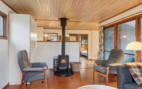 Ginette - 500M from the Sea: Interior Design, Flooring, Möbel, Fussboden, Holz, Decke, Zimmer, Holzboden, Wohnzimmer, Beleuchtung