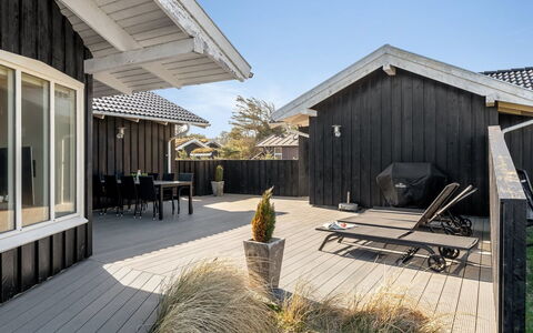 Djuna - 550M from the Sea: Gebirge, Senke, Bergdorf, Ferienort