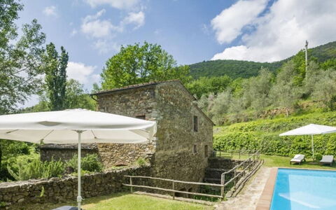 Mulino della Frateria: Schwimmbad, Garten, Resort, Eco Hotel, Landscaping, Villa, Bauernhaus, Hazienda, Hotel, Hinterhof
