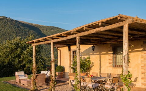 Villa Torre: Möbel, Holz, Gartenmöbel, Veranda, Stuhl, Hütte, Tür, Tisch Im Freien, Terrasse, Schatten