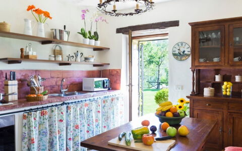 Villa Savino: Interior Design, Möbel, Küche, Beleuchtung, Zuhause, Cabinetry, Countertop, Zimmer, Schrank, Light Fixture