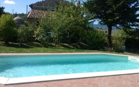 Podere del Mezzadro: Schwimmbad, Hazienda, Estate, Bauernhaus, Garten, Villa, Landscaping, Hinterhof, Hof, Water Feature