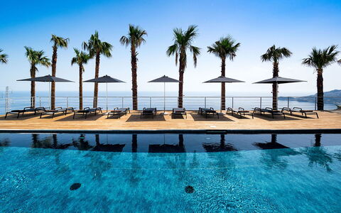 Villa Alcantara: Meer, Resort, Ozean, Schwimmbad, Gartenmöbel, Freizeit, Schatten, Sonnenliege, Eco Hotel