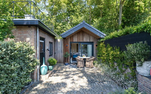Residence Domburgse Duinen: Holz, Haus, Zuhause, Strauch, Dach, Hütte, Tür, Garten, Gartenbauten