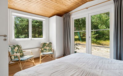 Sylvie - 400M from the Sea