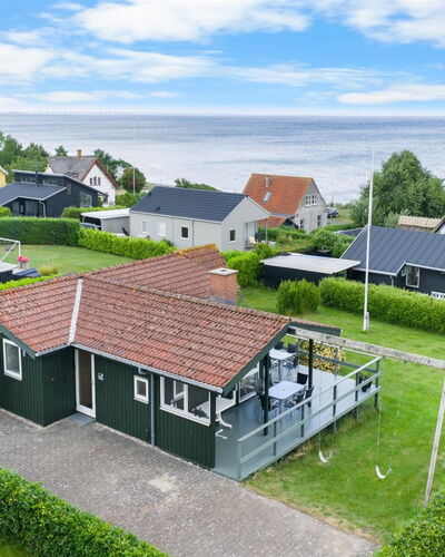 Slava - 75M from the Sea