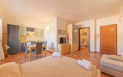 Cristal Blu Apartments In Santa Teresa Gallura: Interior Design, Holz, Möbel, Zimmer, Flooring, Fussboden, Decke, Wohnung, Bett, Schlafzimmer