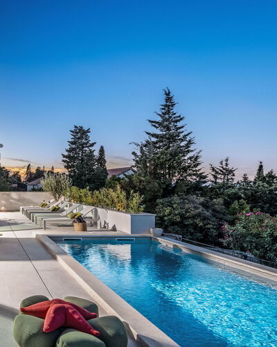 Brax8: Schwimmbad, Wohngebiet, Zuhause, Landscaping, Estate, Villa, Hof, Villa, Eco Hotel, Water Feature