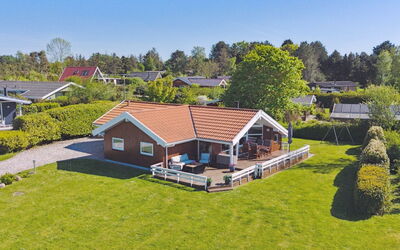 Gunwald - 230M from the Sea