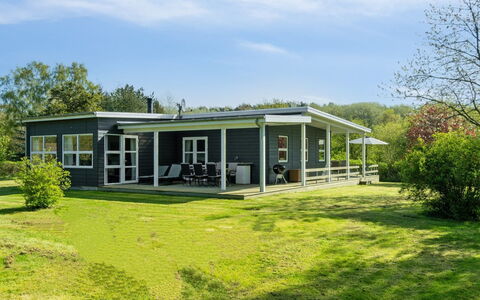 Matilde - 390M from the Sea: Dach, Haus, Zuhause, Hütte, Abstellgleis, Estate, Auffahrt, Gartenbauten, Garten, Schuppen