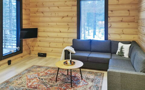 Villa Korpi: Holz, Flooring, Interior Design, Möbel, Fussboden, Holzboden, Wohnzimmer, Holzbeize, Hartholz, Planke