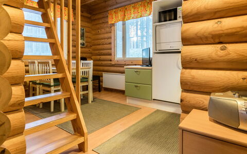 Kilpolan Karoliina: Holz, Flooring, Fussboden, Interior Design, Möbel, Decke, Holzbeize, Zimmer, Blockhaus, Holzboden
