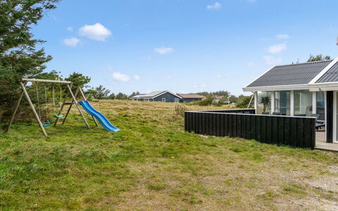 Caya - 750M from the Sea: Estate, Schatten, Auffahrt, Bauernhaus